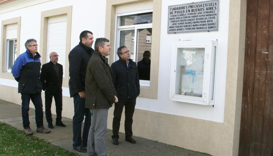 Visita do delegado da Xunta e do director xeral de AGADER ao local social de Poulo