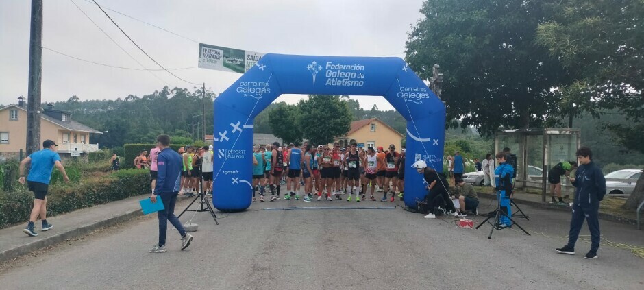 David Santos e Claudia Fernández-Couto, vencedores da IV Media Maratón Camiño Inglés-Rede Stelar