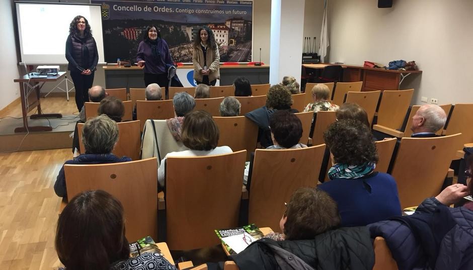 Benvida da concelleira de Educación ao alumnado do programa Camiños de Coñecemento e Experiencia