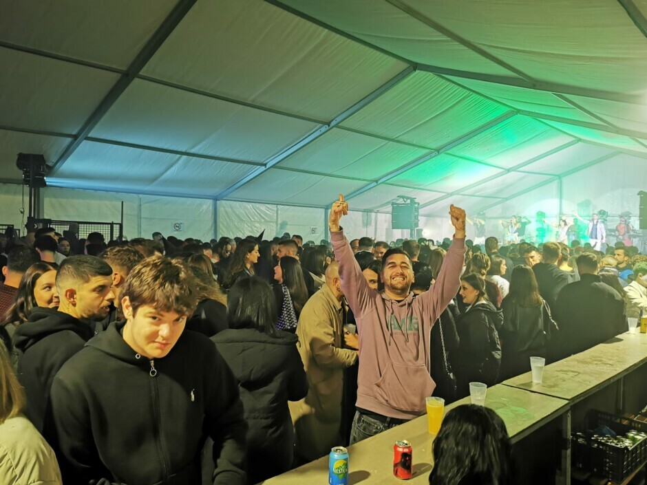 Festa por todo o alto no Campo da Feira de Ordes para celebrar o Samaín