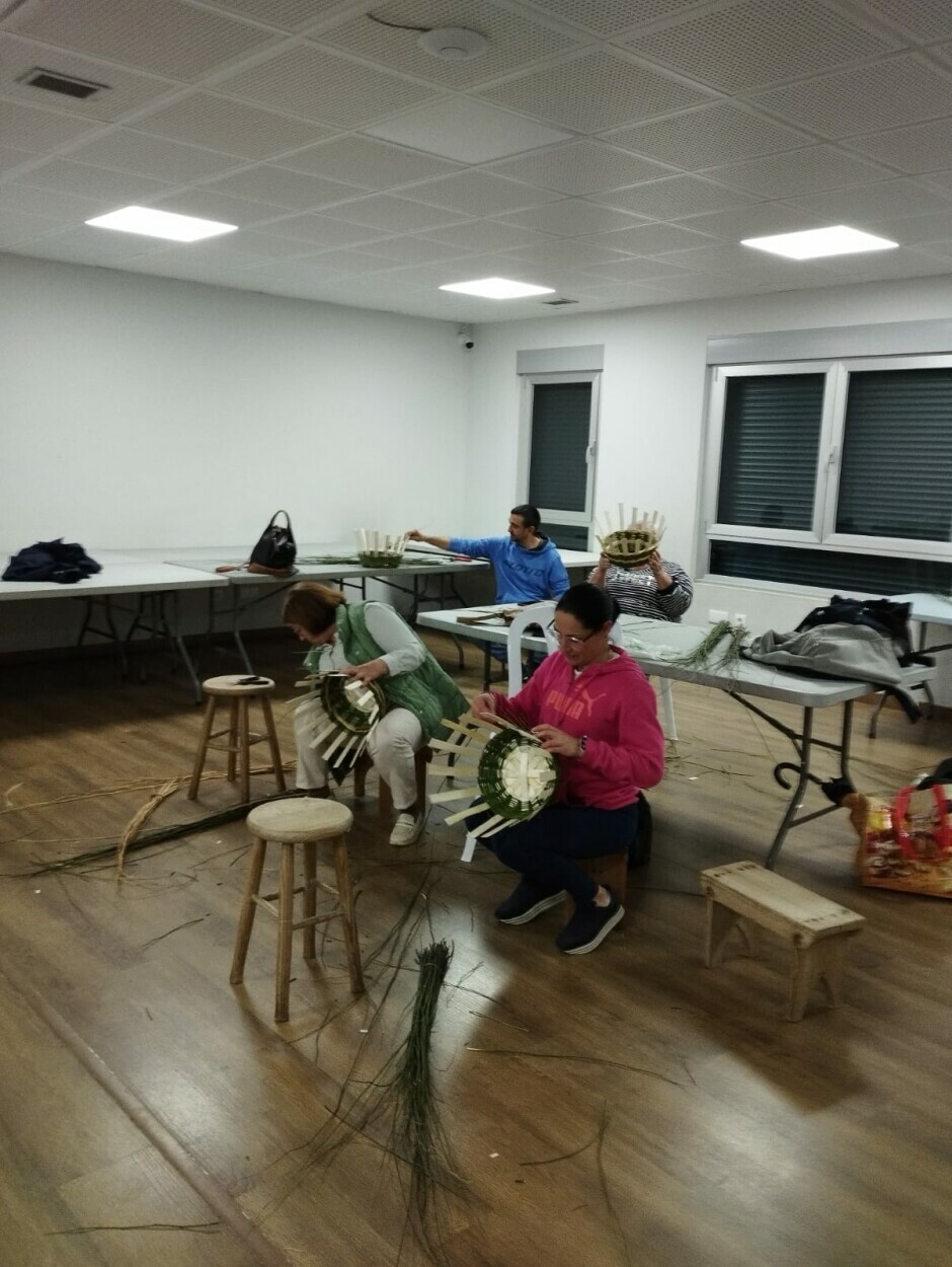 Primeira xornada do curso de cestería tradicional