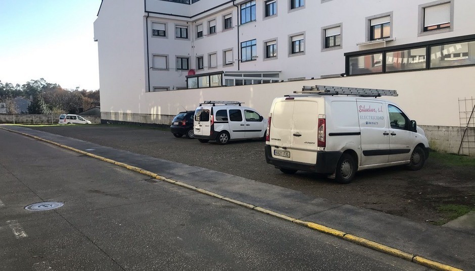 O Concello de Ordes adquire tres solares no Piñeiro por importe de 71.500 euros, para convertelos no PXOM en zona de equipamentos públicos.