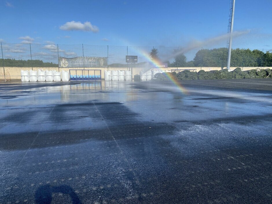 O Concello cede gratuitamente anacos de céspede artificial do campo de fútbol de Vista Alegre