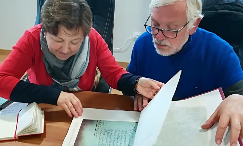 Xuntanza de traballo para a creación da bolsa Isabel Zendal