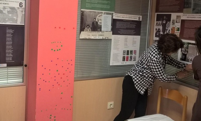 A biblioteca de Ordes abre a súa mostra temática sobre Manuel María Fernández Teixeiro